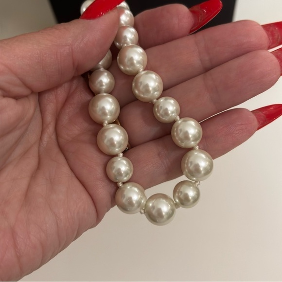 Givenchy pearl and Swarovski crystal long 40” necklace - Picture 7 of 8